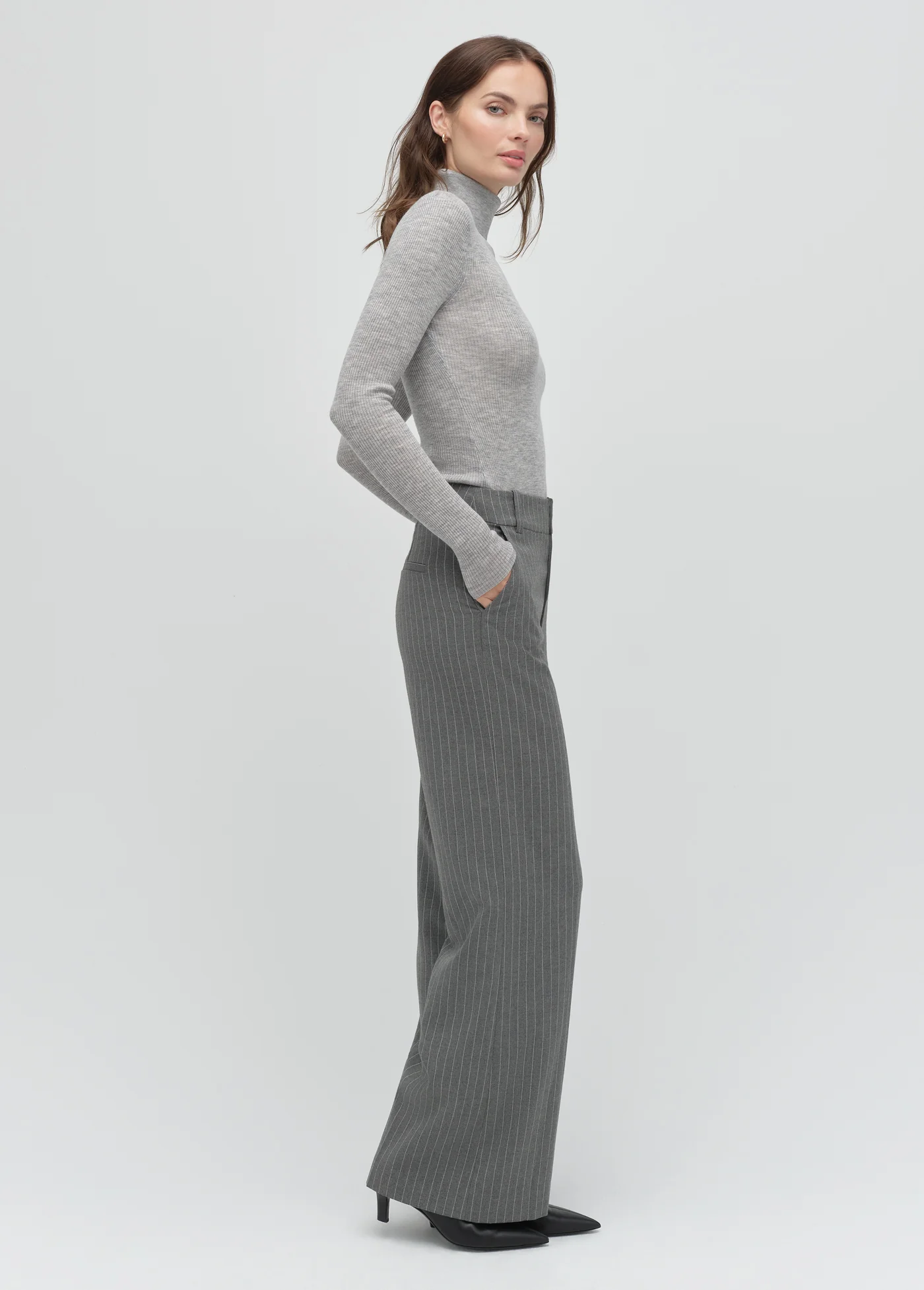 THE AMELIA LONG SLEEVE TOP - Image 4