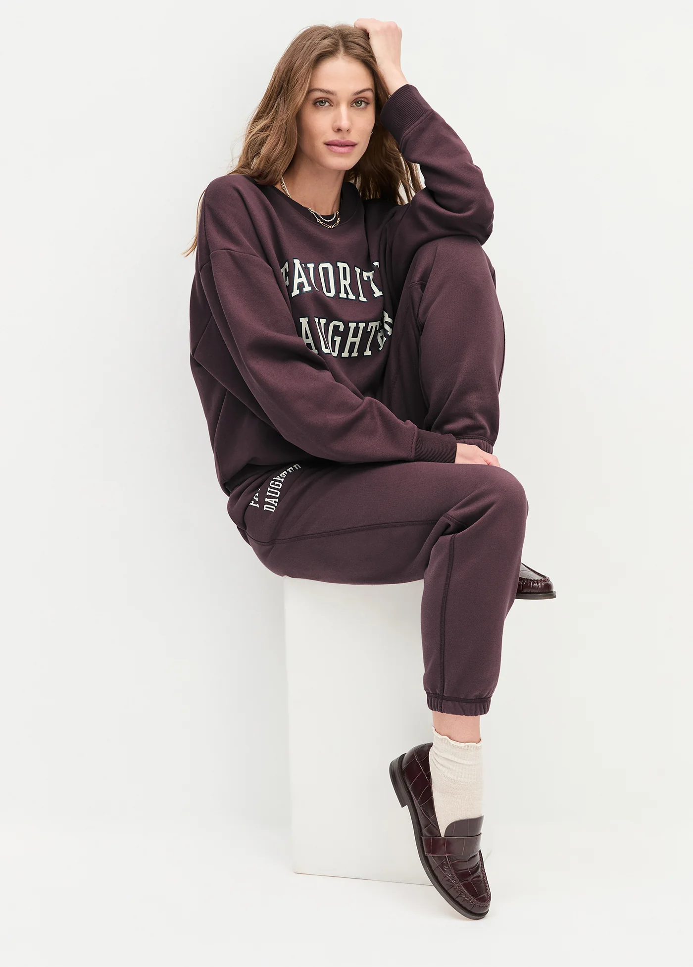 THE COLLEGIATE SWEATSHIRT - Image 8