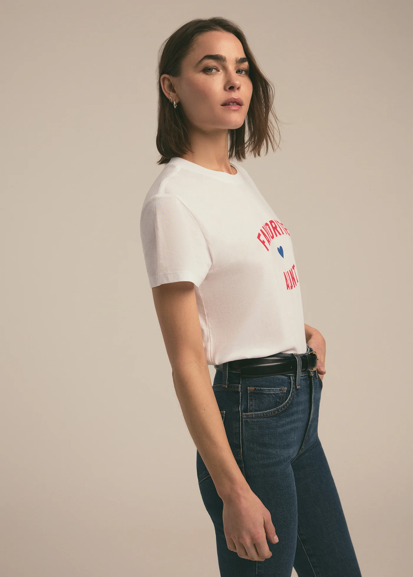 THE FAVORITE AUNT TEE - Image 4