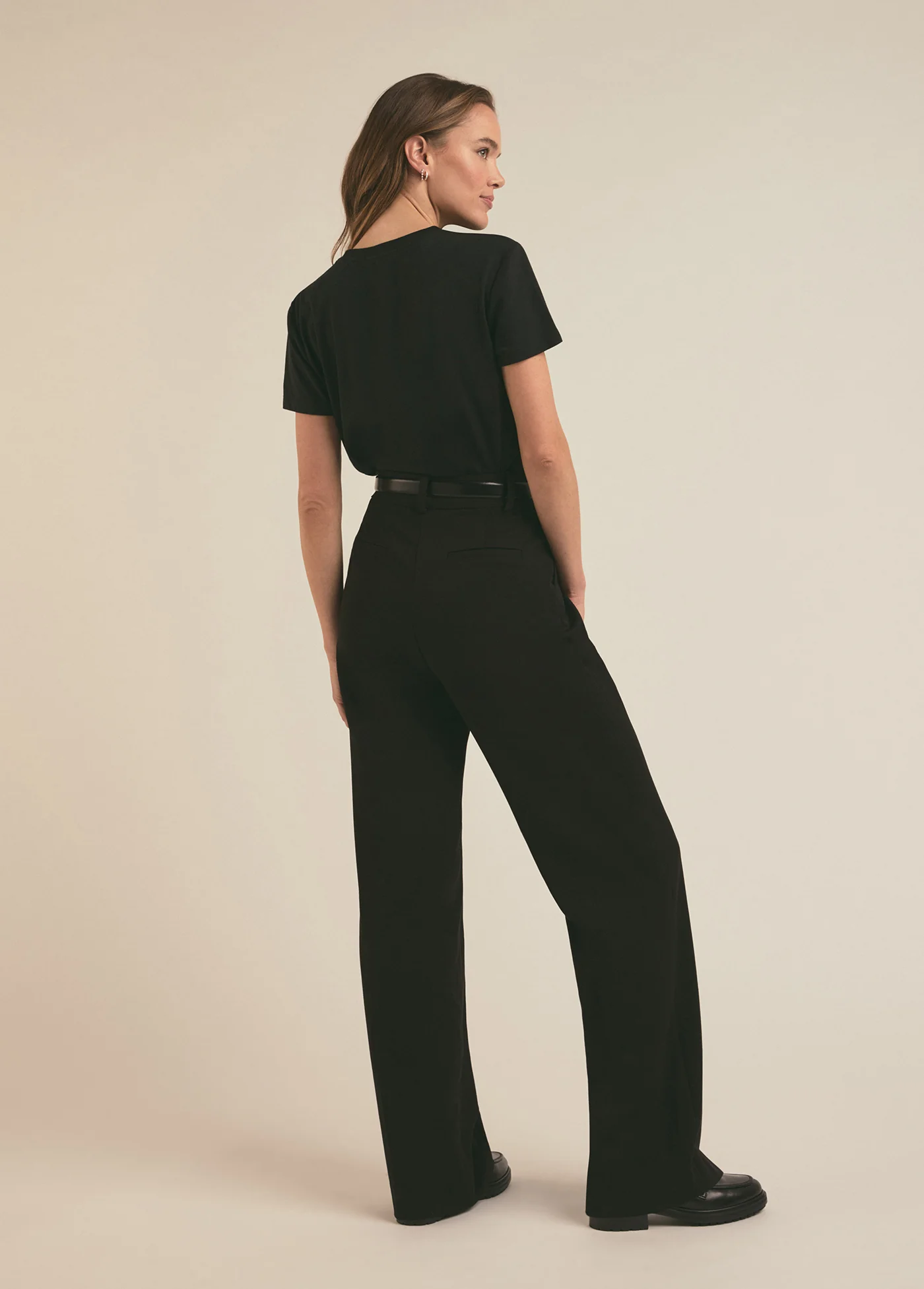 THE CROPPED COLLEGIATE TEE - Image 5