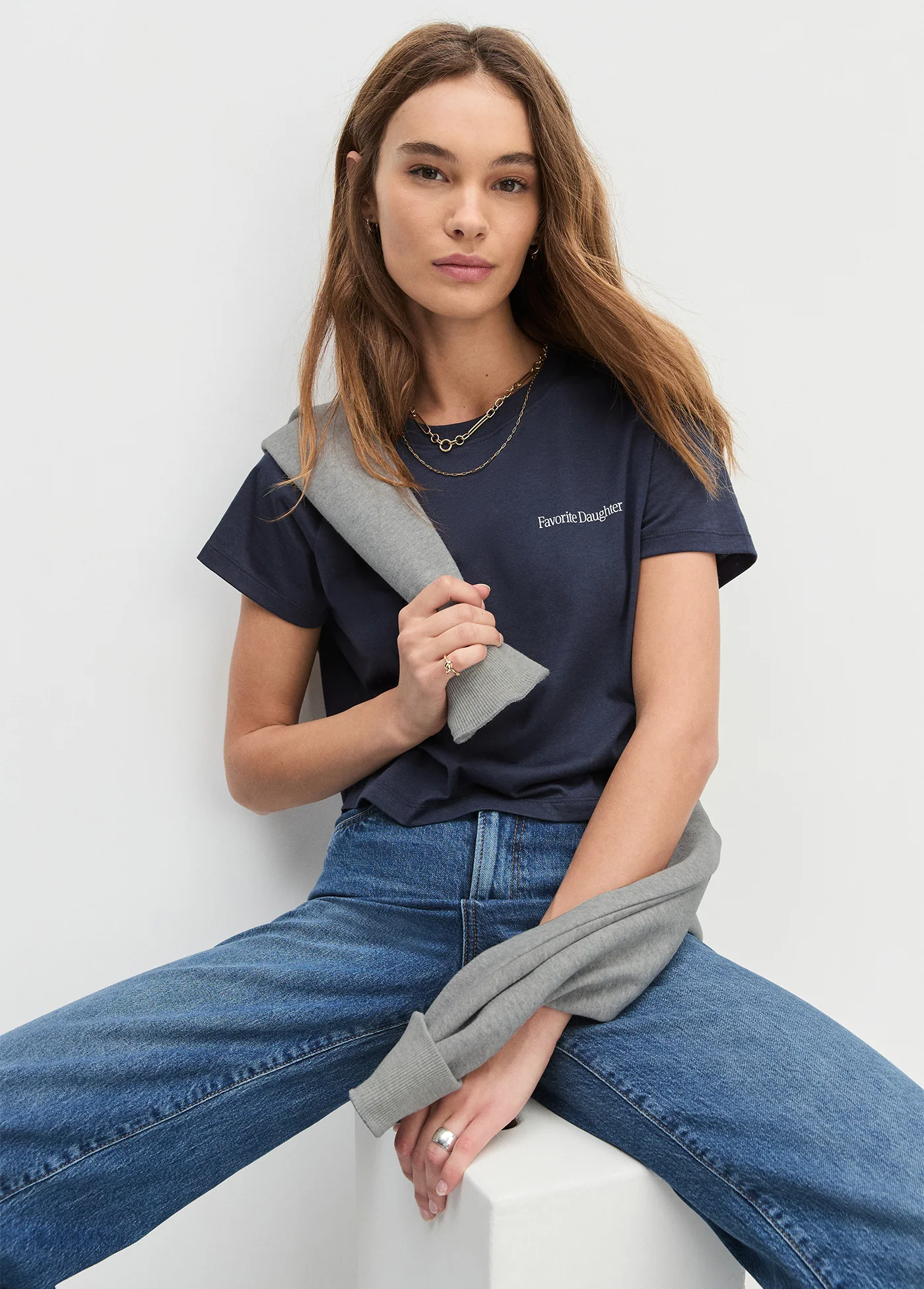 THE CROPPED LOGO TEE