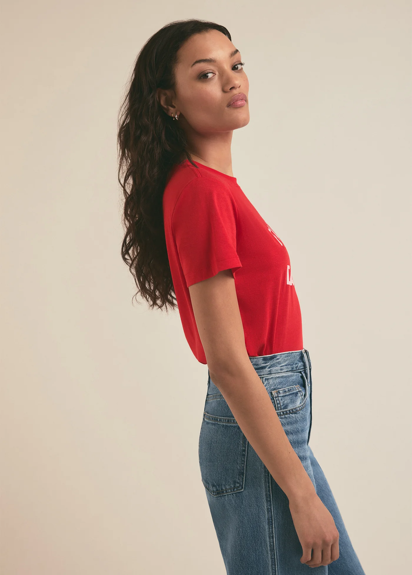 THE FAVORITE DAUGHTER TEE - Image 2