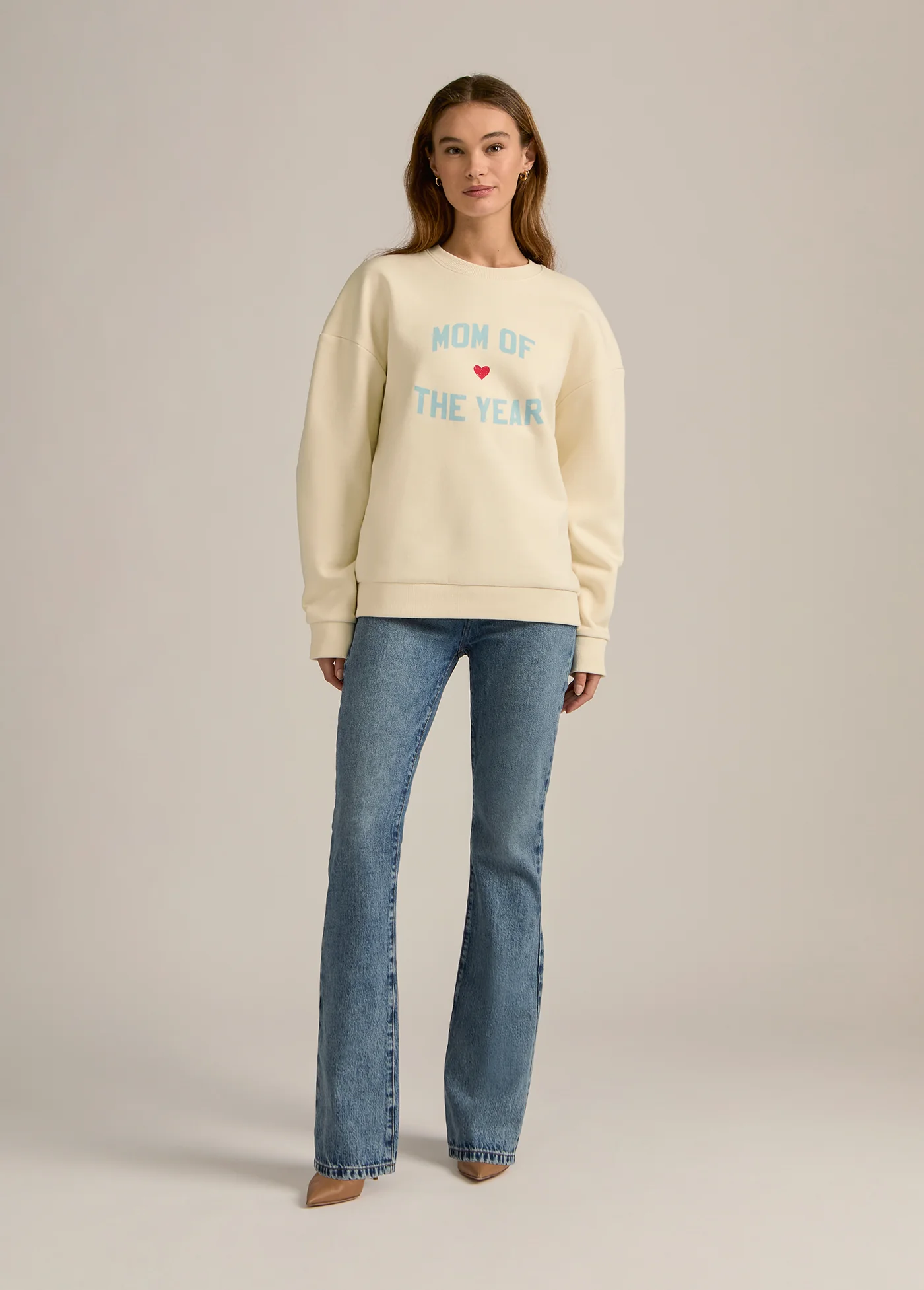 MOM OF THE YEAR SWEATSHIRT - Image 3