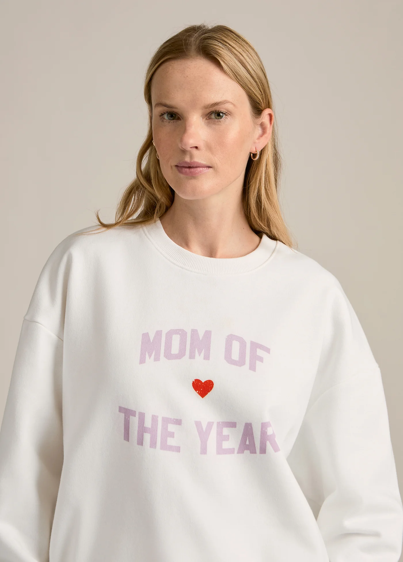 MOM OF THE YEAR SWEATSHIRT - Image 2
