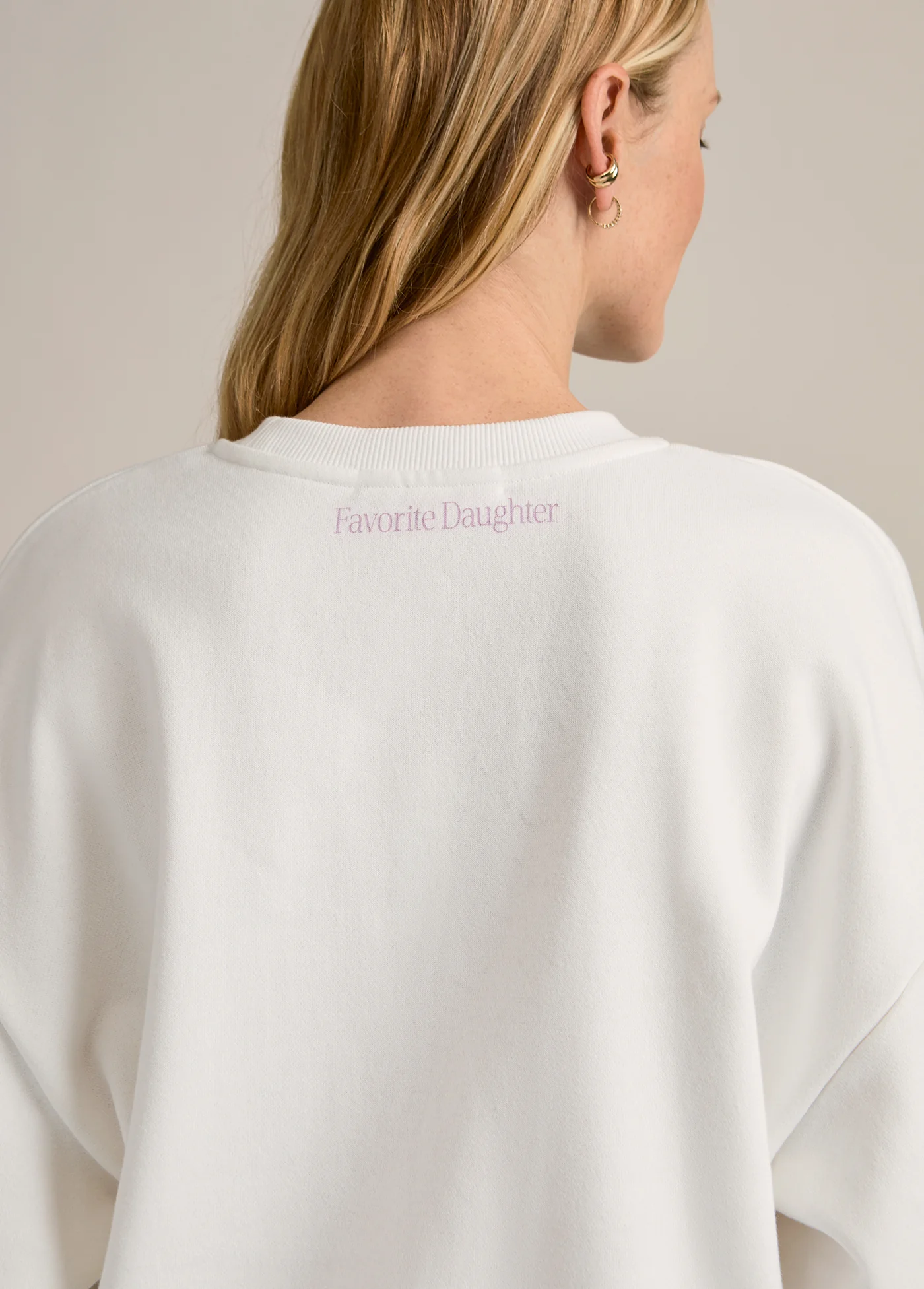 MOM OF THE YEAR SWEATSHIRT - Image 5