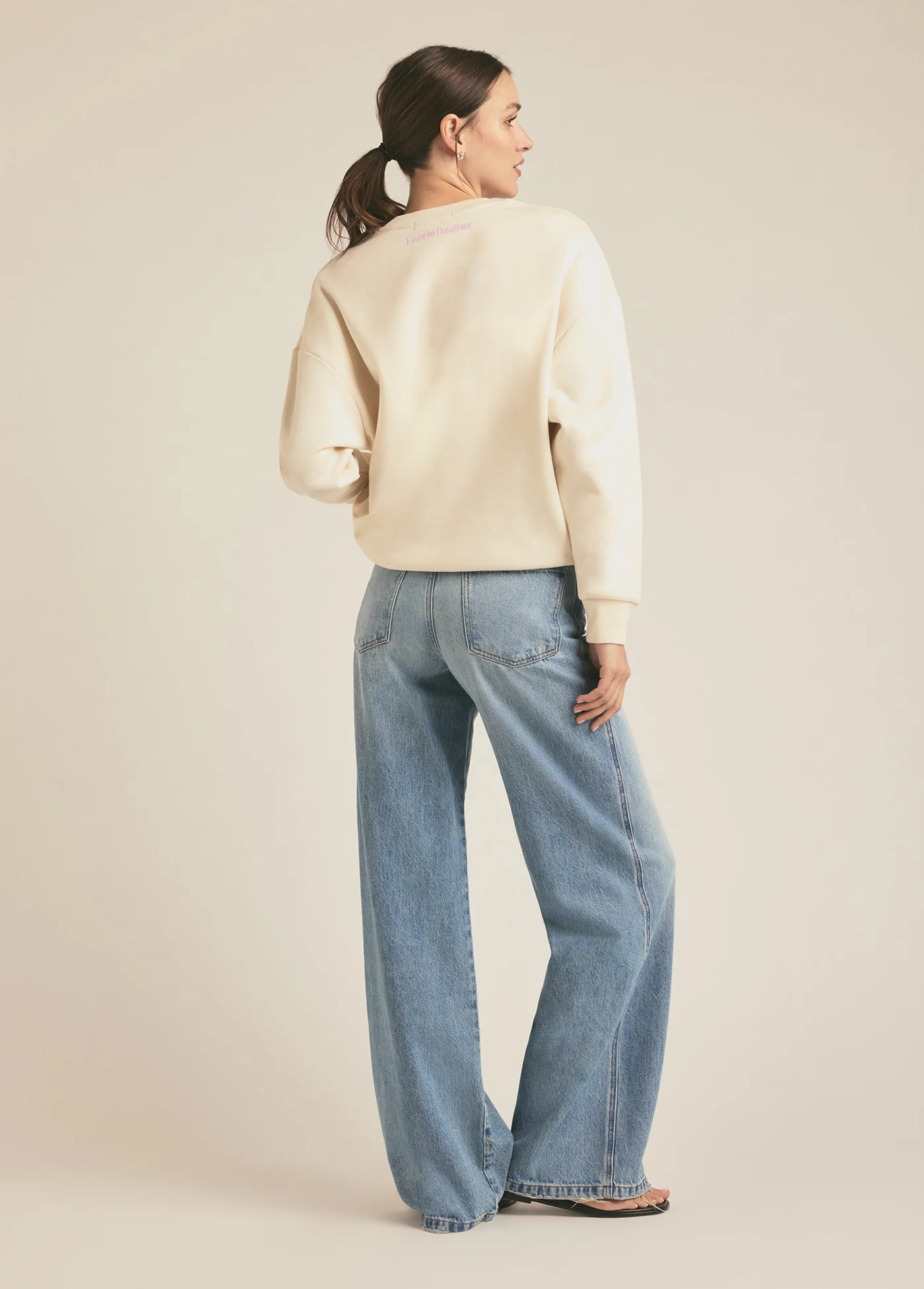 MOM'S FAVORITE SWEATSHIRT - Image 3
