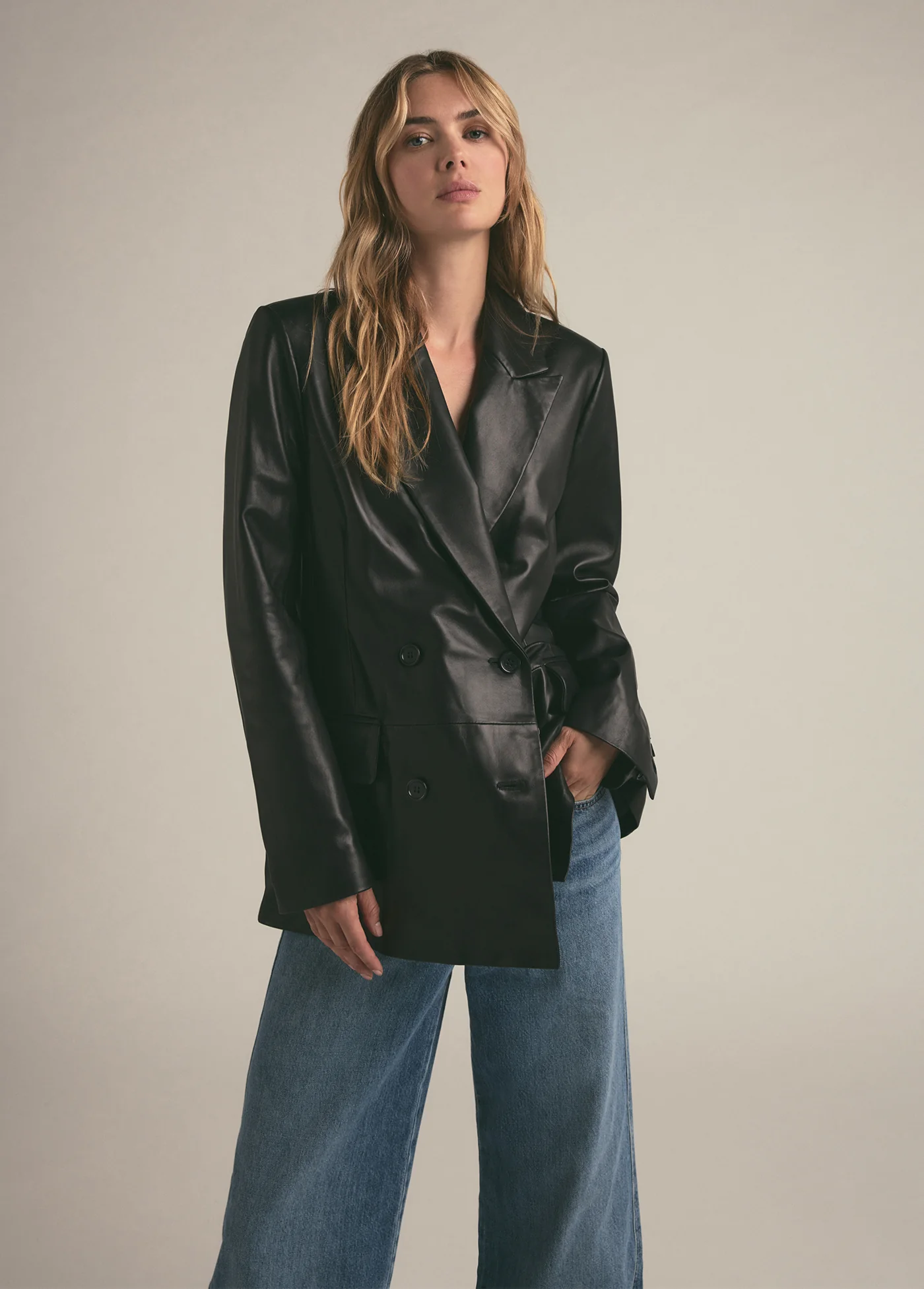 THE AGNES LEATHER BLAZER - Image 2