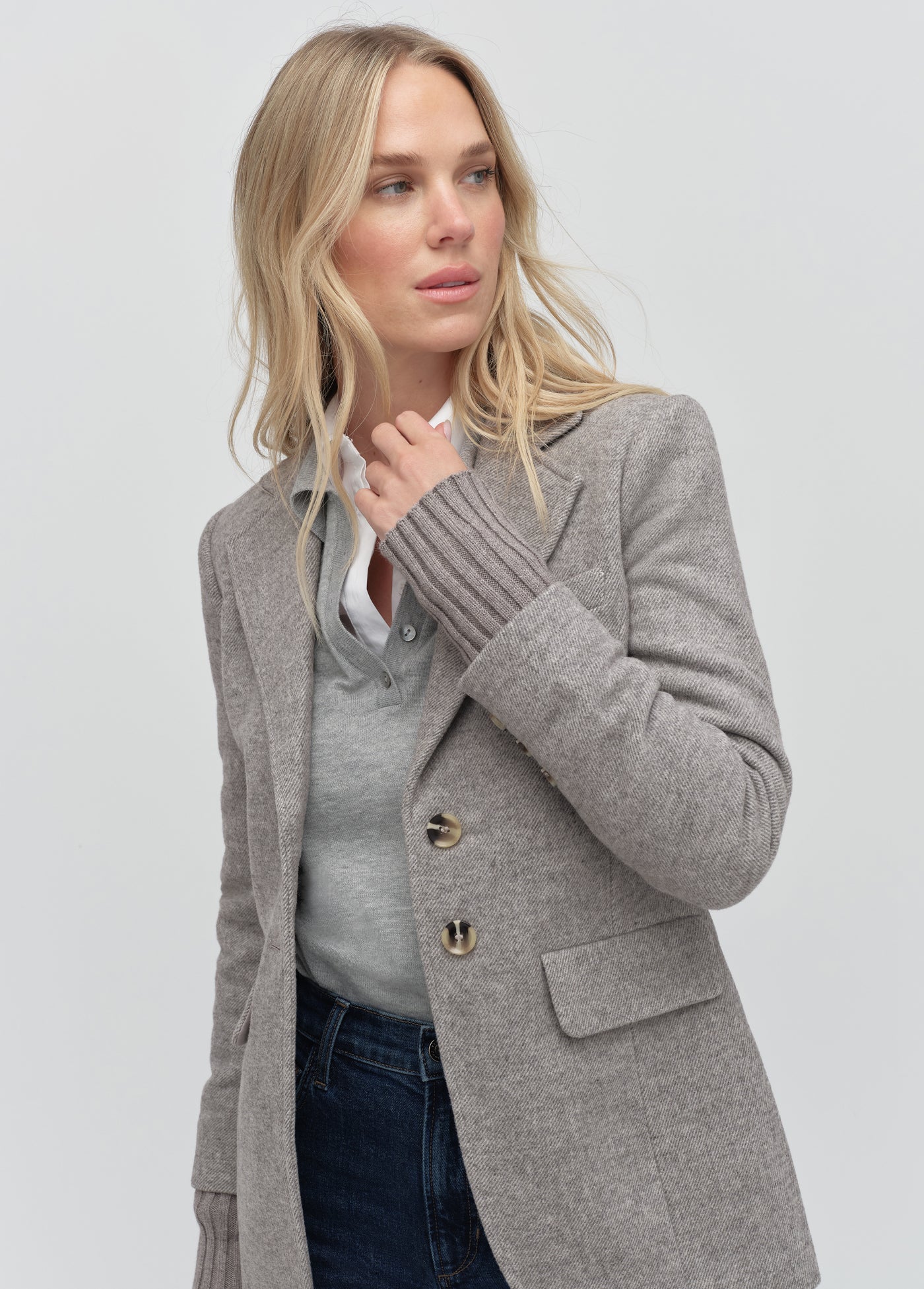 THE CITY BLAZER - Image 3