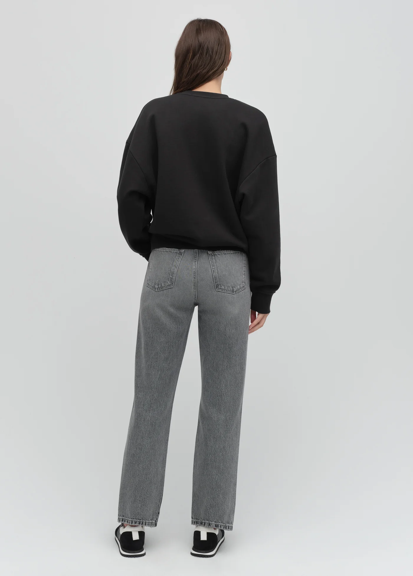 THE COLLEGIATE EMBROIDERY SWEATSHIRT - Image 5