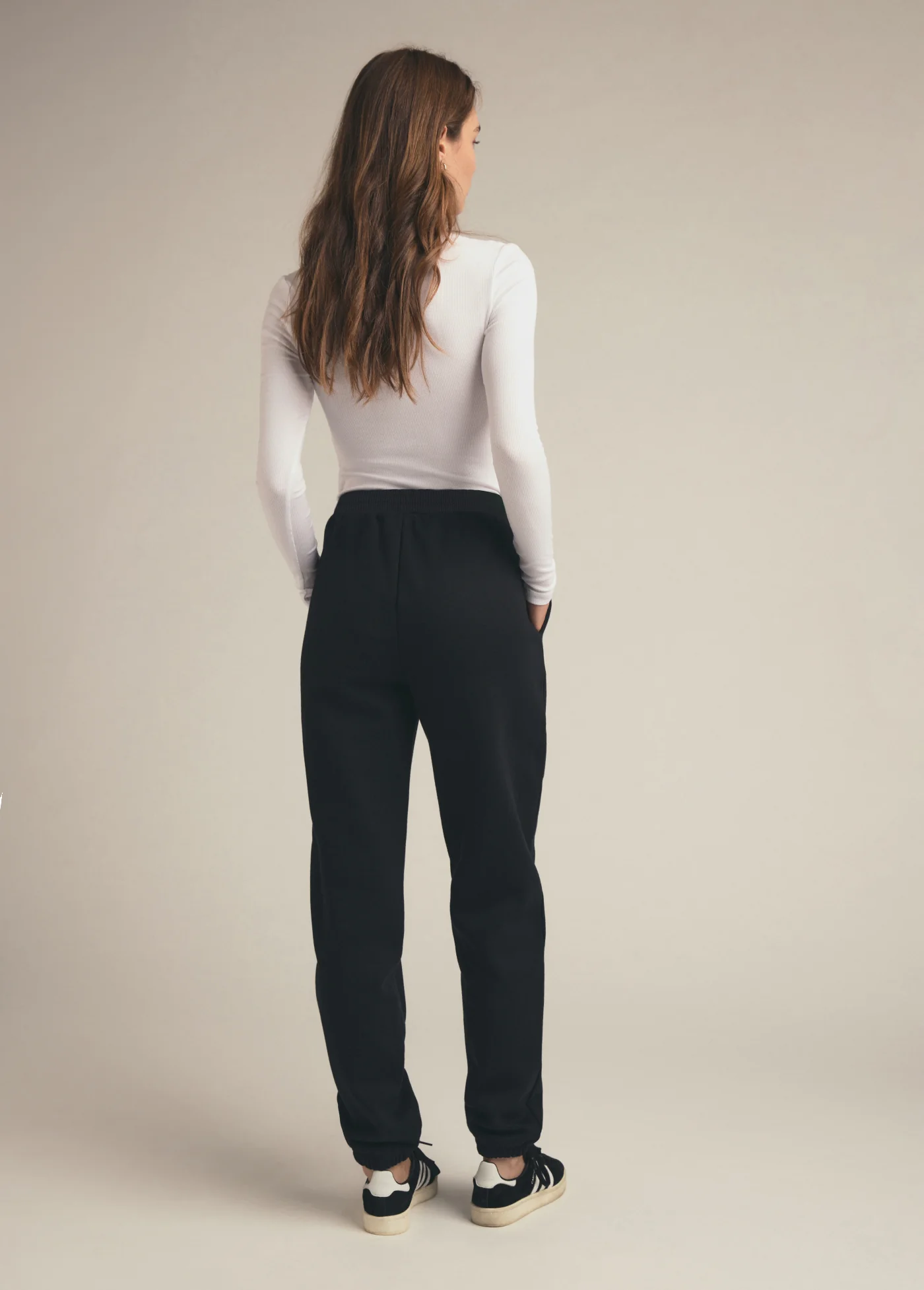THE COLLEGIATE JOGGER - Image 6