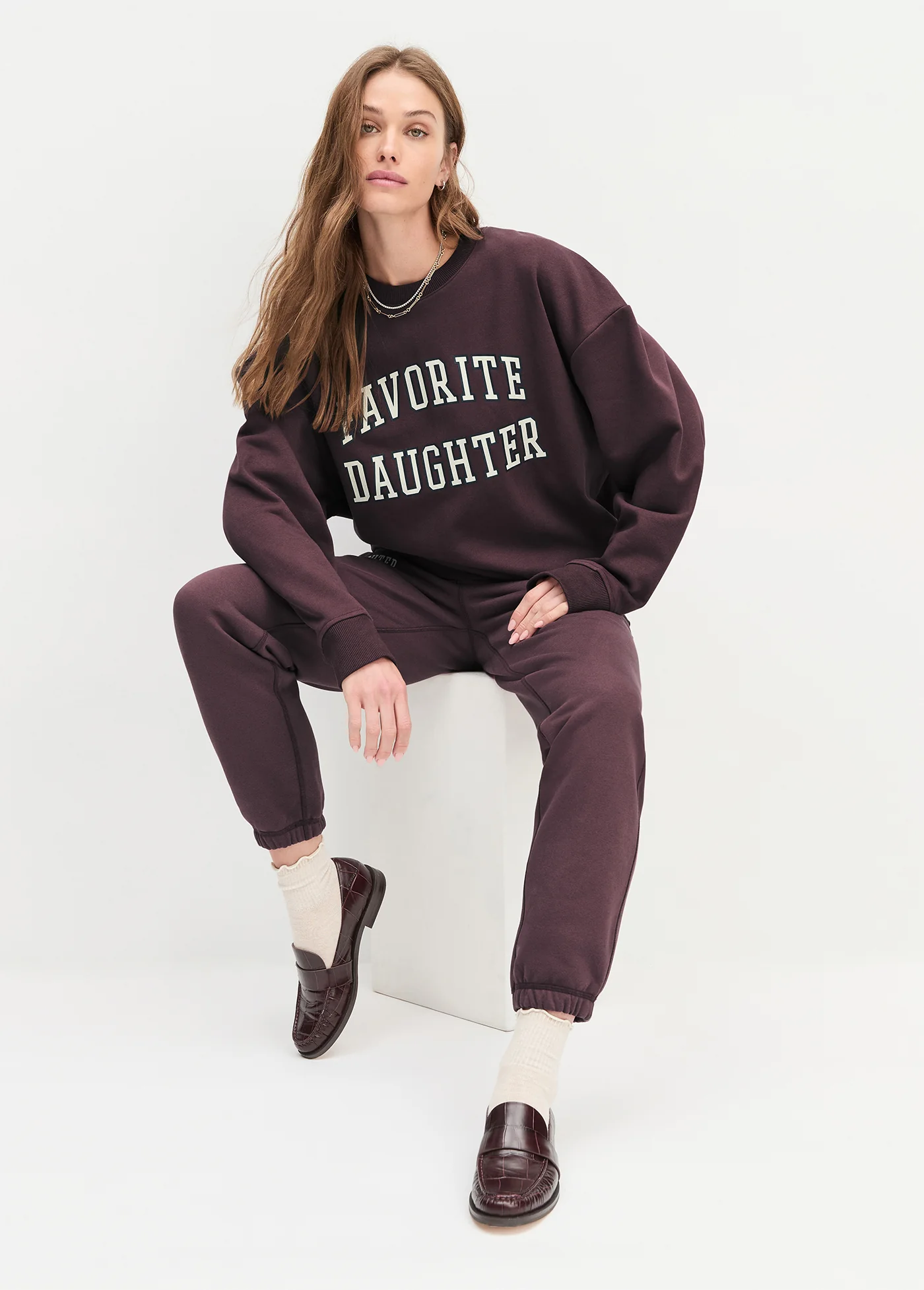 THE COLLEGIATE JOGGER - Image 3