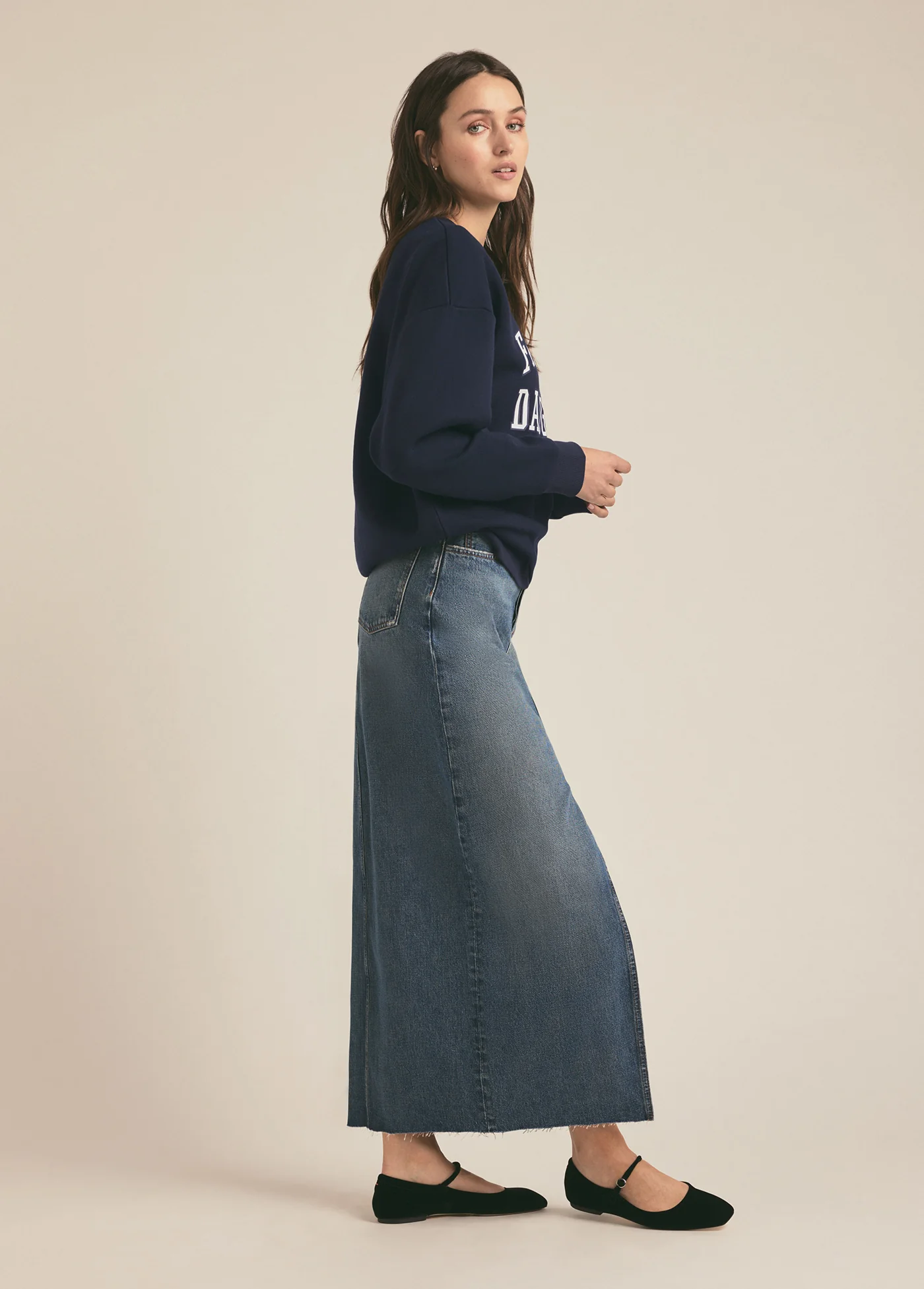 THE COLLEGIATE SWEATSHIRT - Image 2