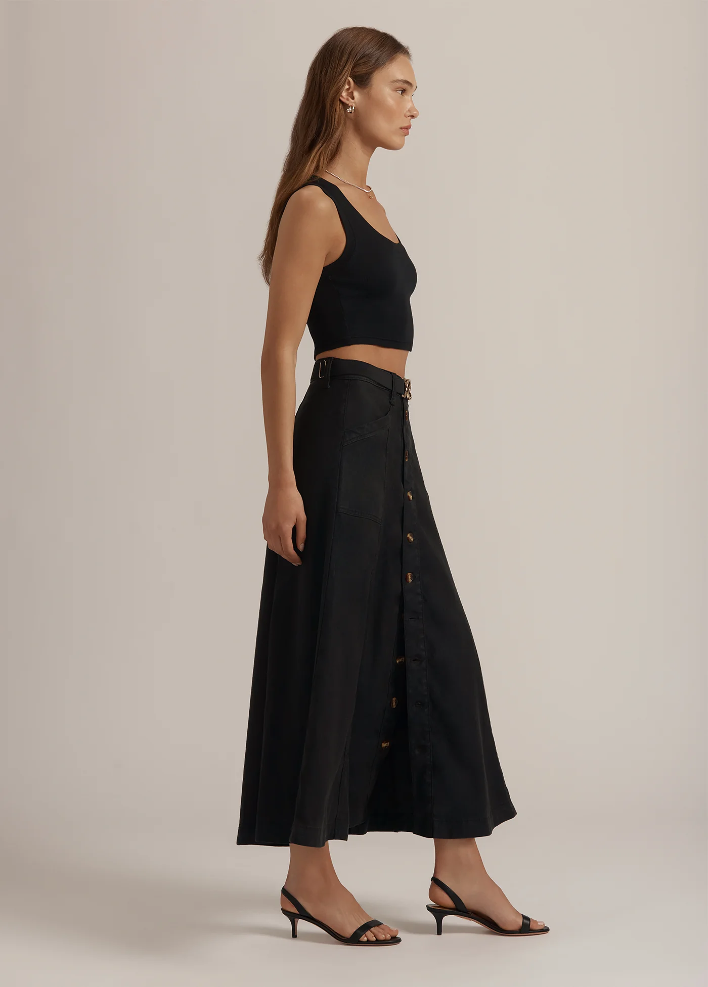 THE CUTTING IT CLOSE CROP TANK - Image 3