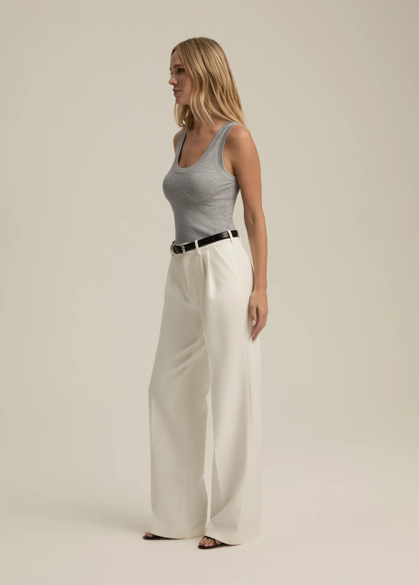 THE CUTTING IT CLOSE TANK - Image 3