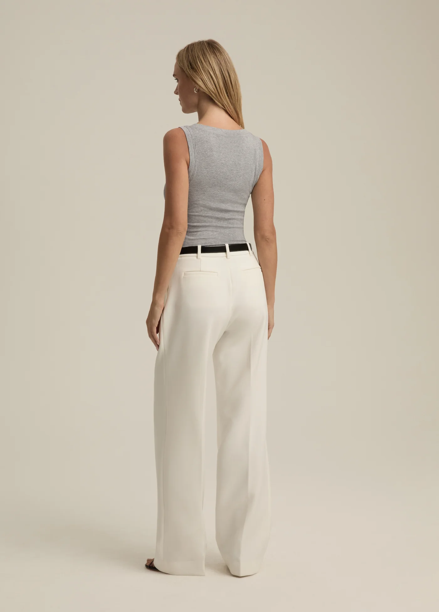 THE CUTTING IT CLOSE TANK - Image 4