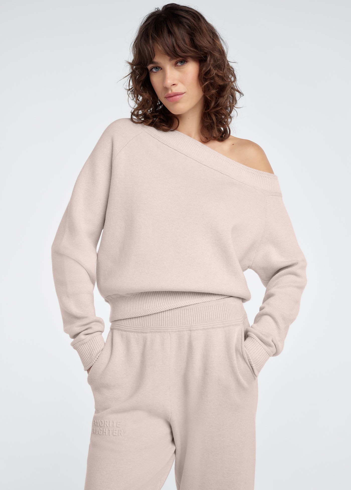 THE FATIGUE SISTERS OFF SHOULDER - Image 2