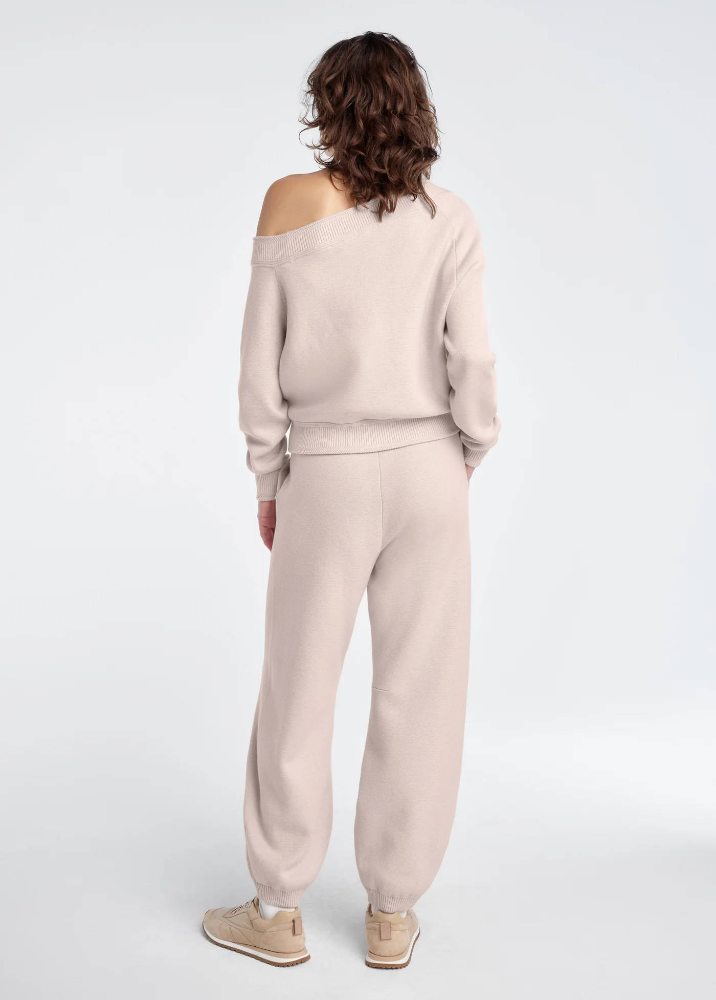 THE FATIGUE SISTERS OFF SHOULDER - Image 7