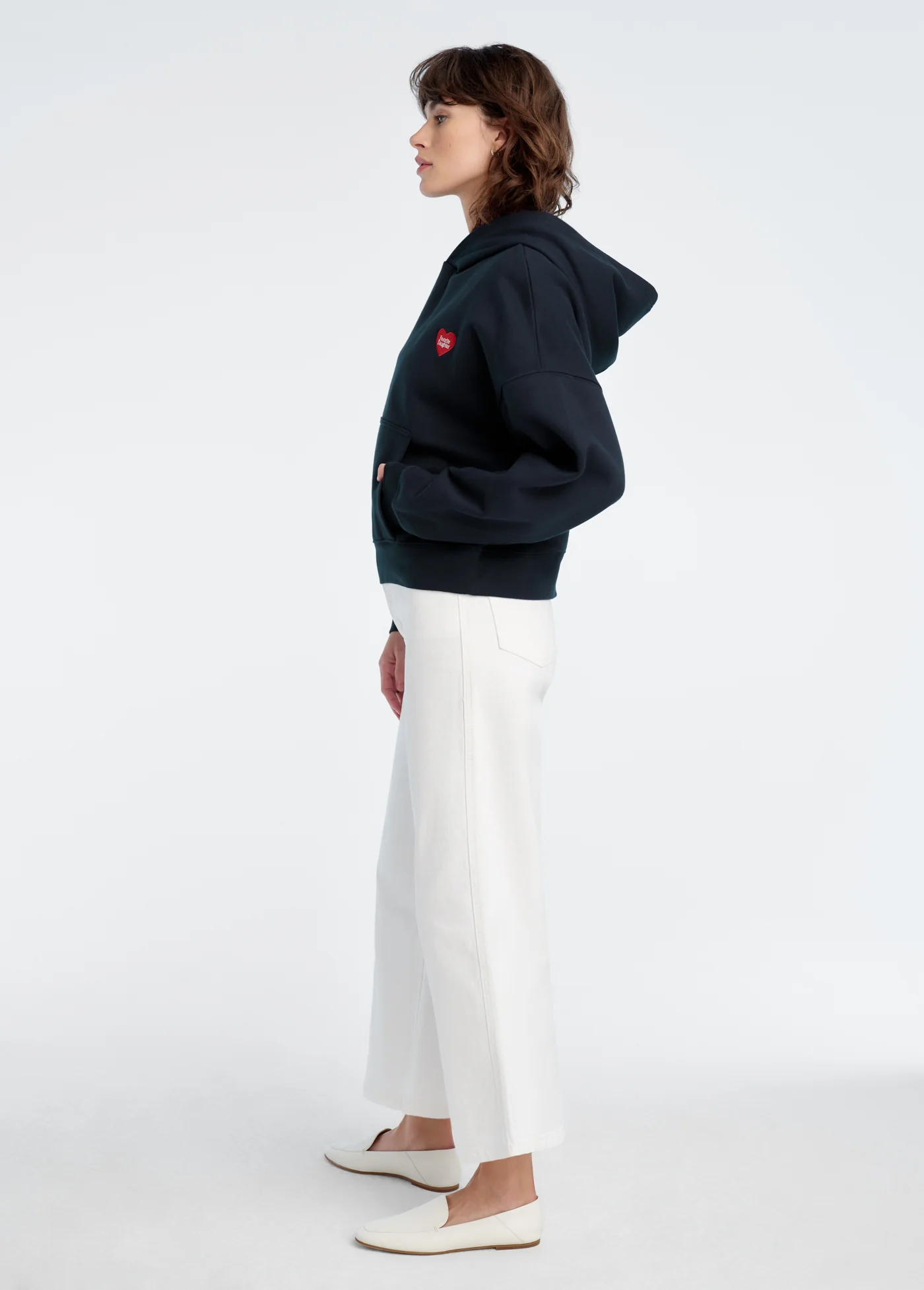 THE FAVORITE DAUGHTER HEART EMBROIDERED HOODIE - Image 5