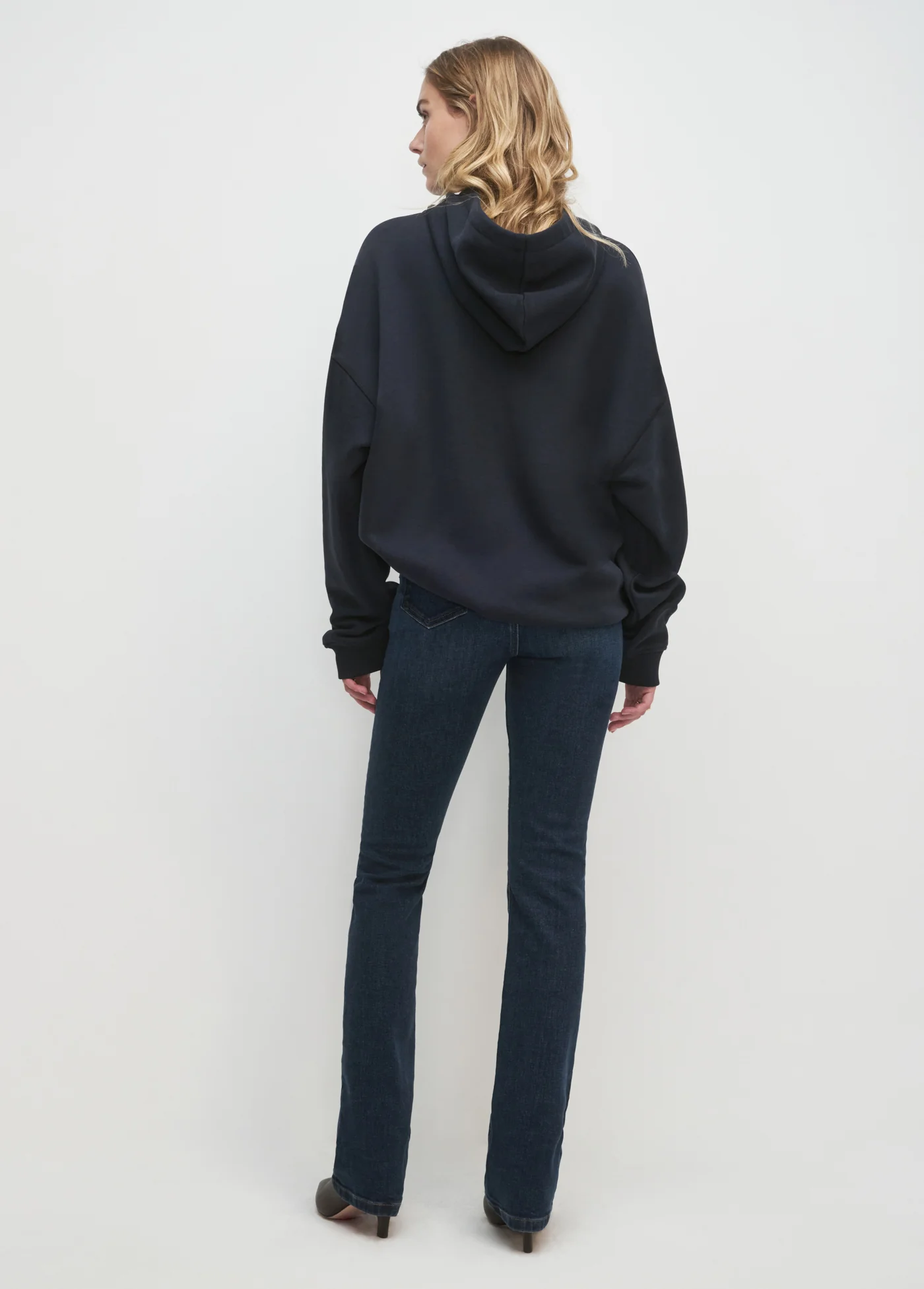 THE FAVORITE DAUGHTER HEART HOODIE - Image 5