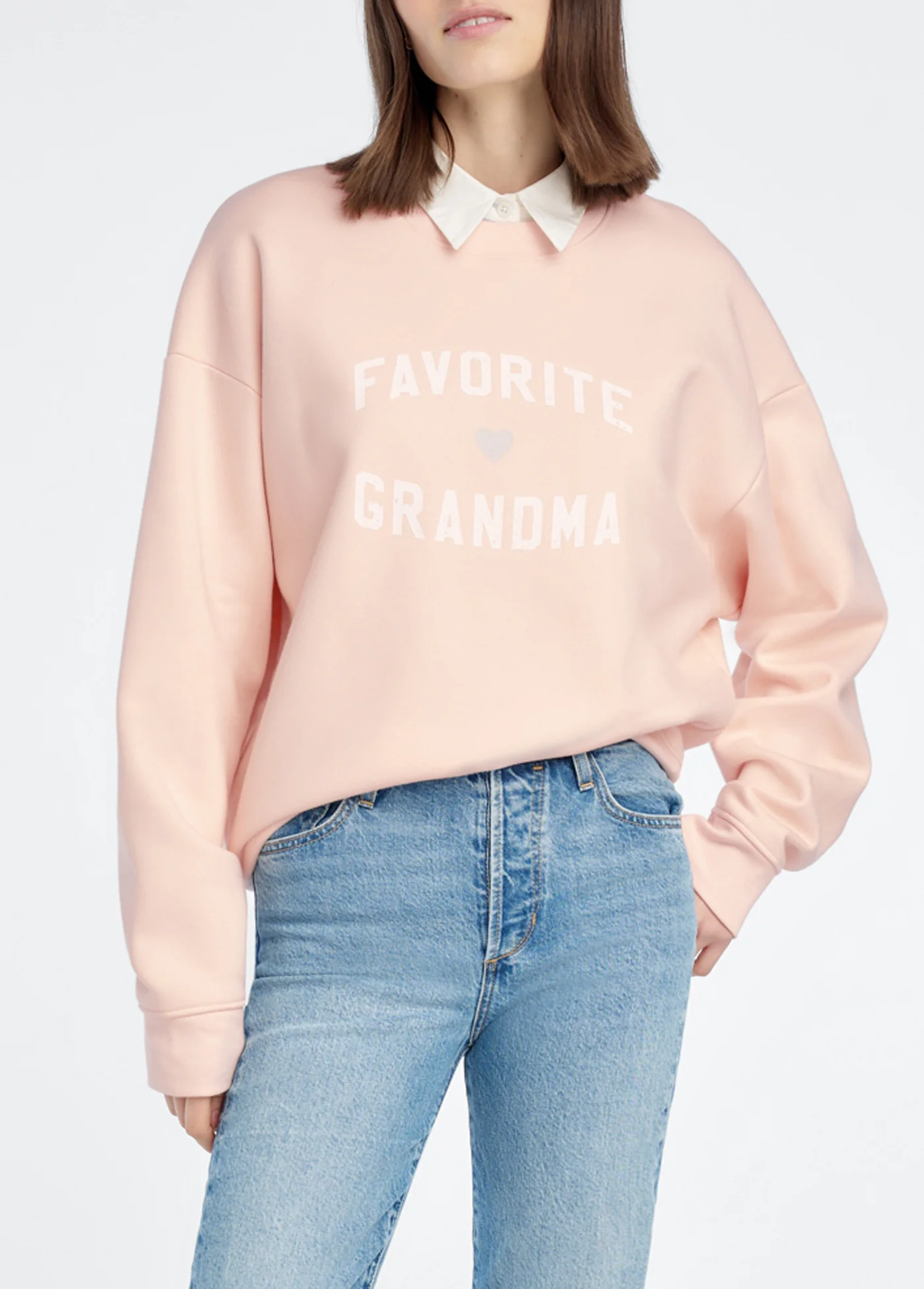 THE FAVORITE GRANDMA SWEATSHIRT