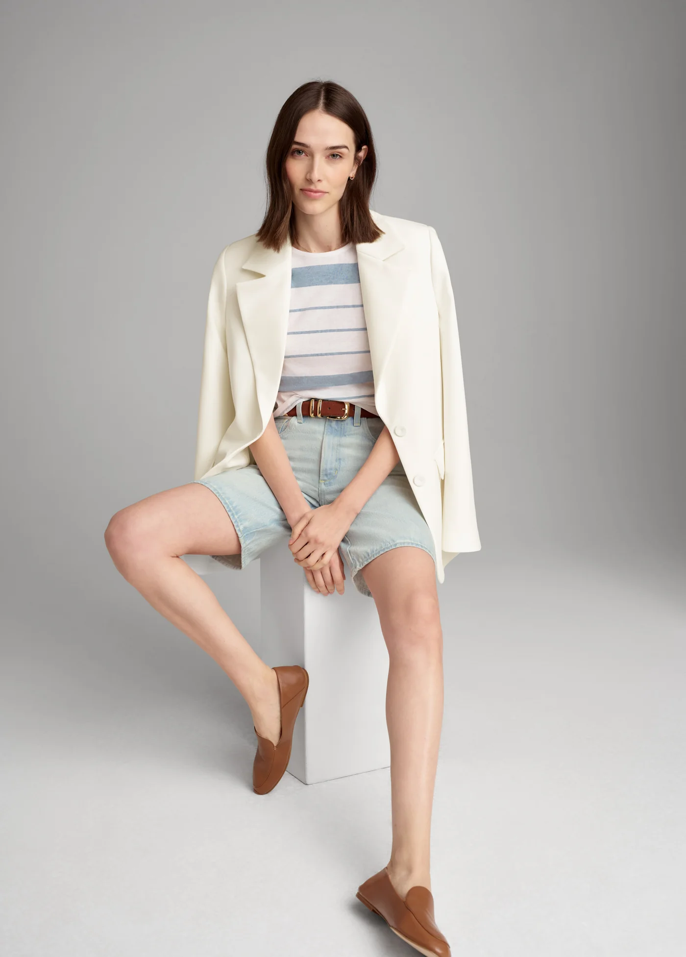 THE FAVORITE OVERSIZED BLAZER - Image 4