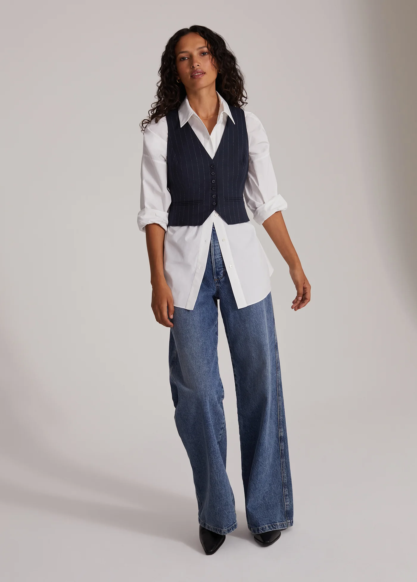 THE FAVORITE VEST - Image 3