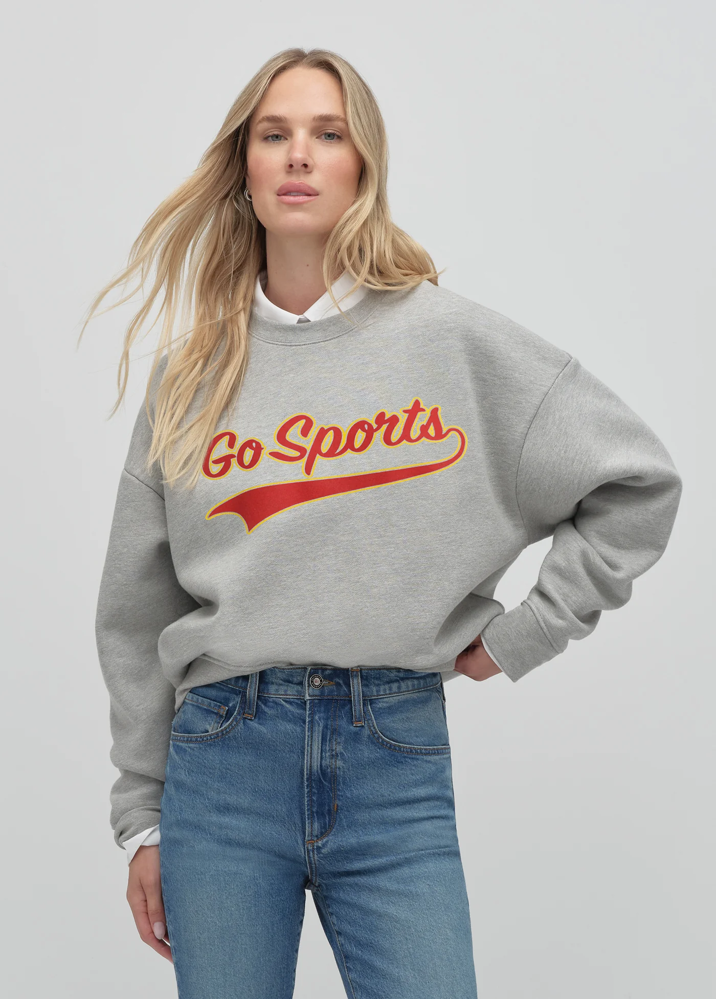 GO SPORTS SWEATSHIRT