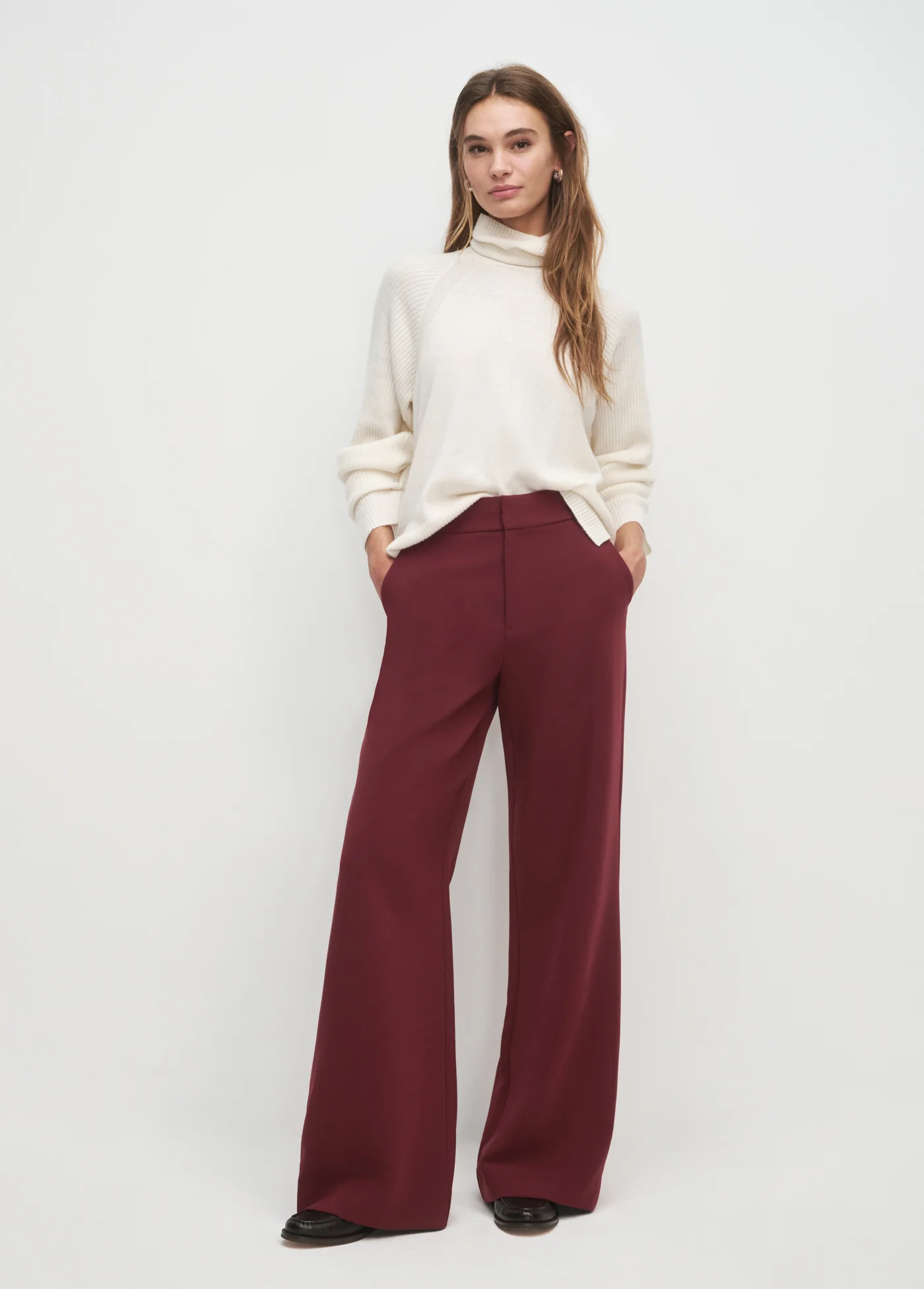 THE MINIMALIST SWEATER - Image 7