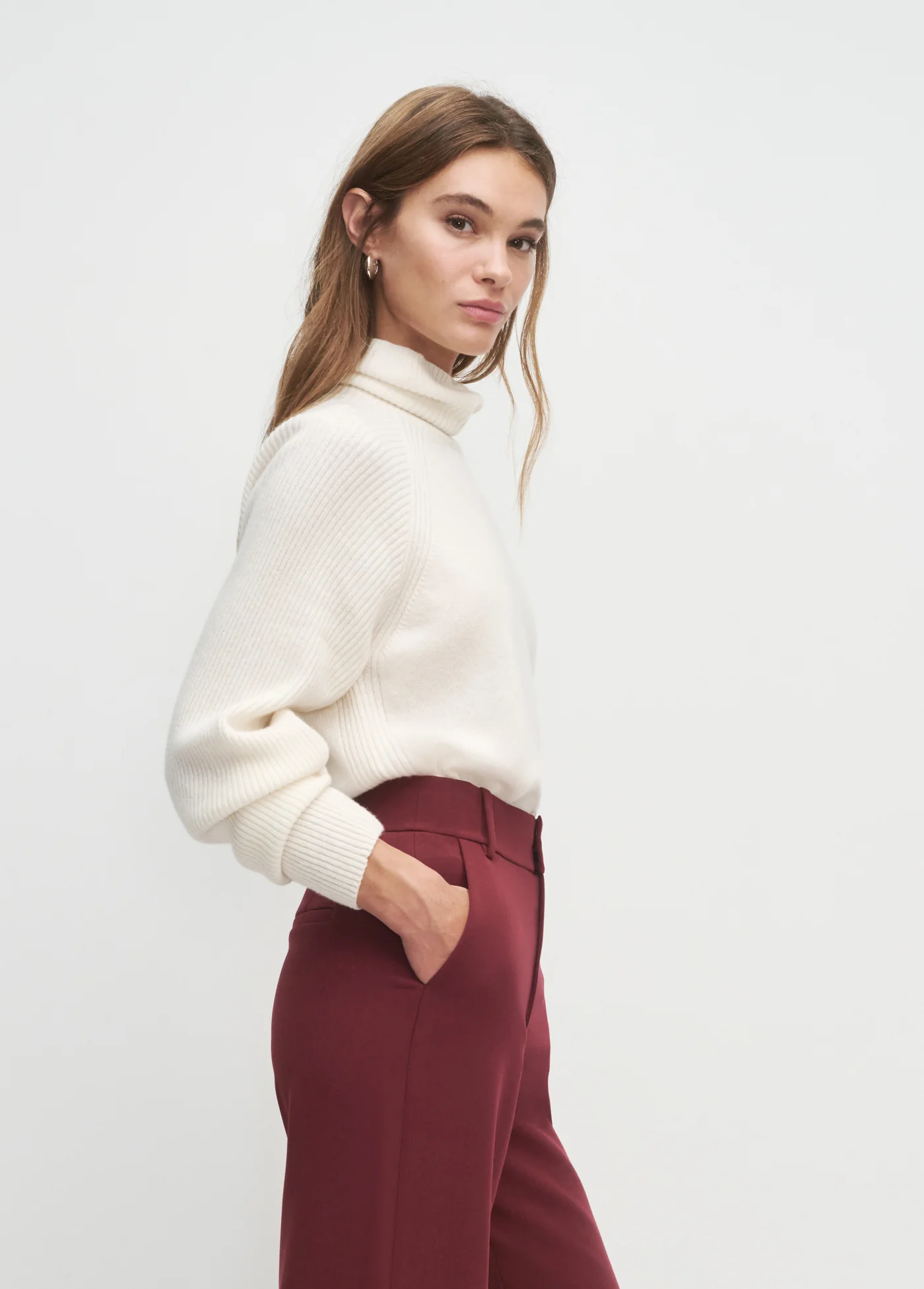 THE MINIMALIST SWEATER - Image 9