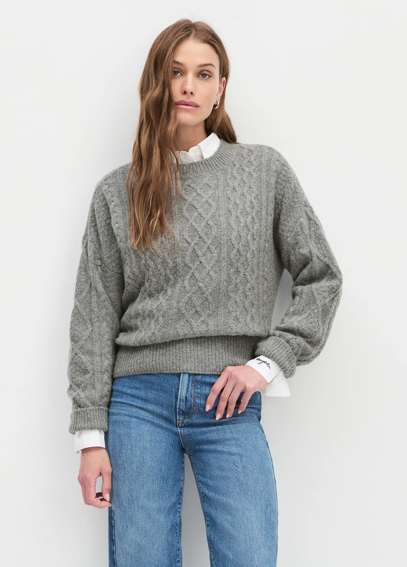 THE OVERSIZED CABLE SWEATER