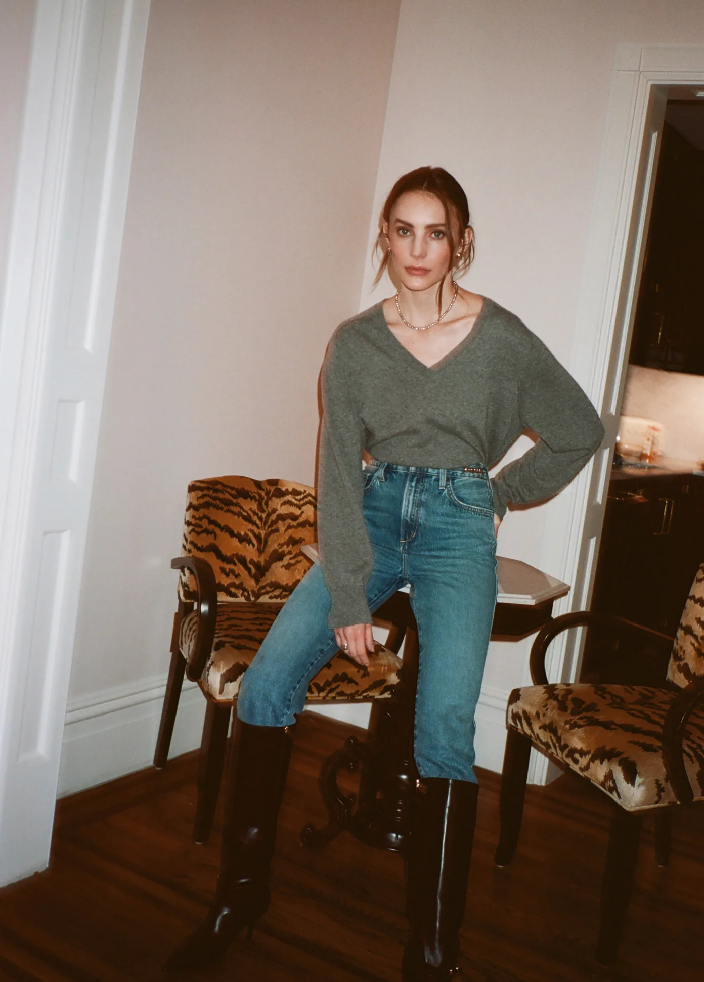 THE RYANN SWEATER - Image 4