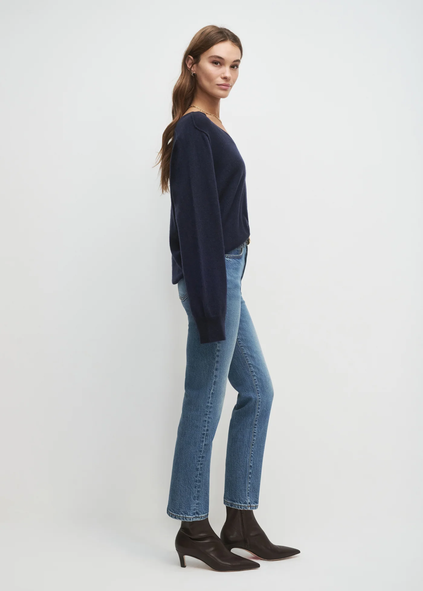THE RYANN SWEATER - Image 2