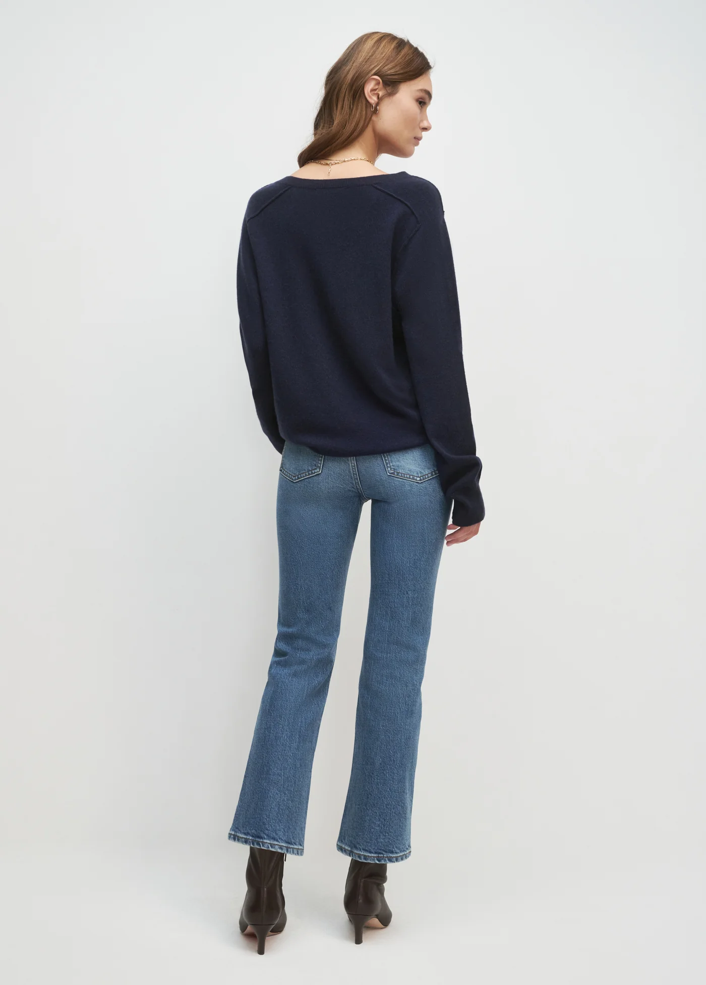 THE RYANN SWEATER - Image 3