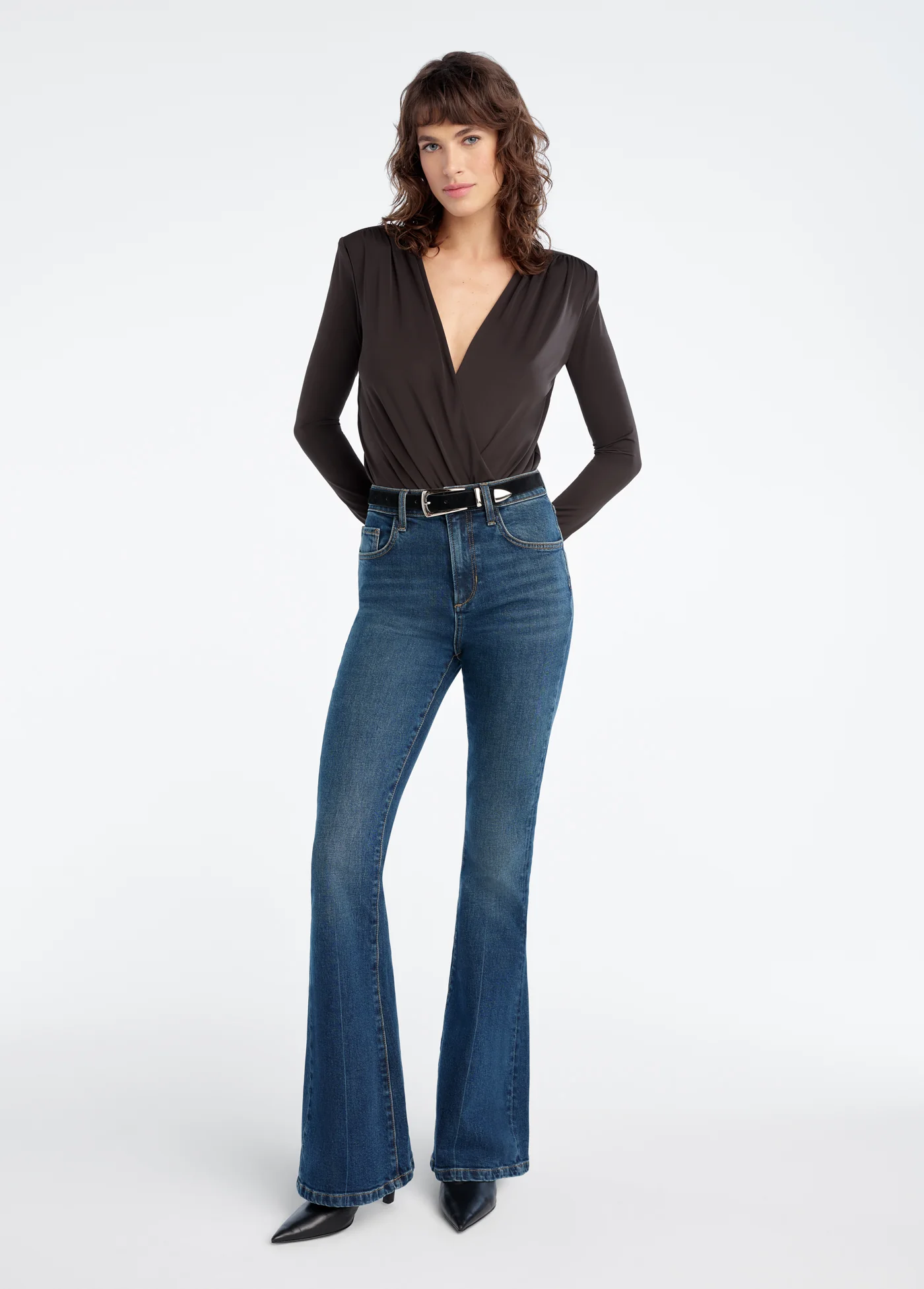 THE SLINKY DATE BLOUSE - Image 3
