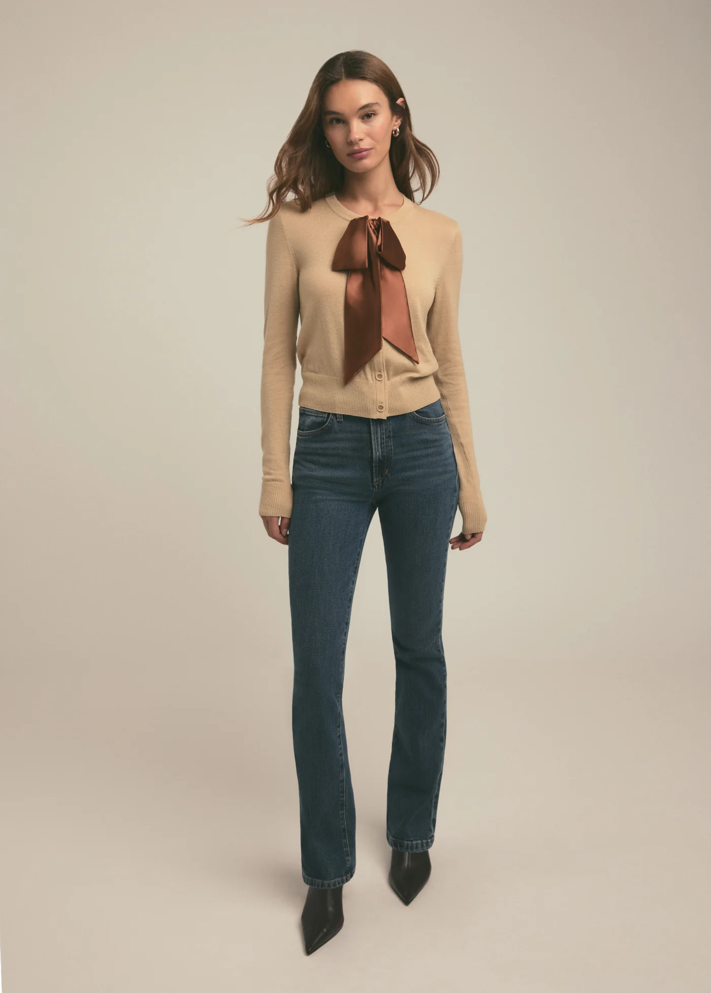 TAKE A BOW CARDIGAN - Image 4